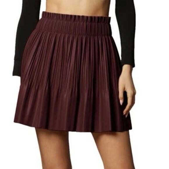 Avec Les Filles Faux Leather Pleated A Line Mini Skirt Burgundy Womens S - Picture 1 of 12